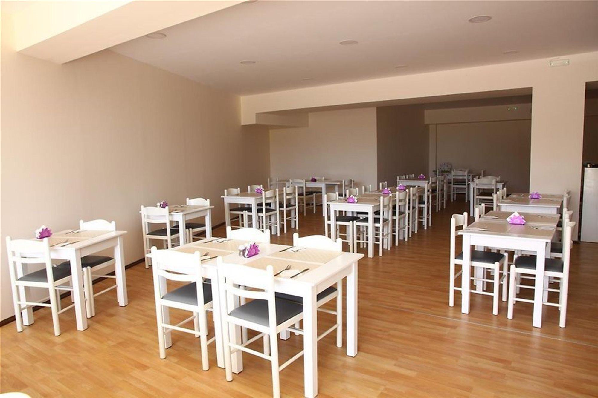 Triton Garden Hotel Malia Exterior foto